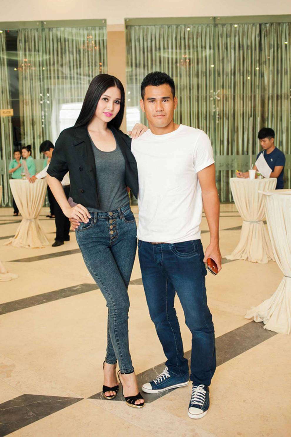 Thảo Trang Tiếng sét trong mưa từ vẻ chân chất đến gu mặc nóng bỏng-7