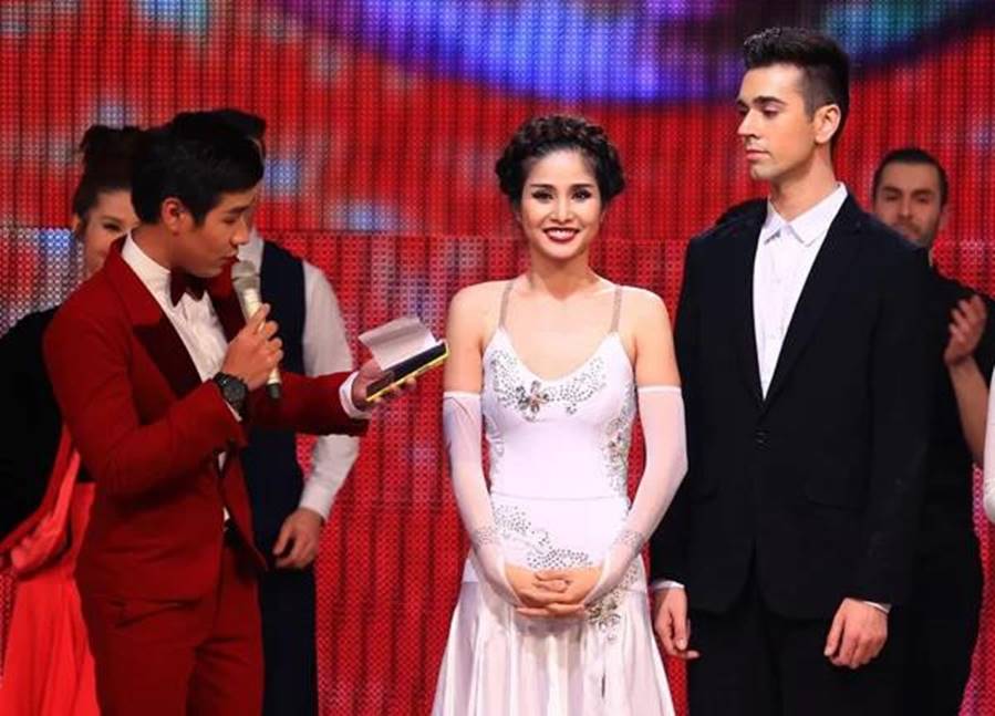 Thảo Trang Tiếng sét trong mưa từ vẻ chân chất đến gu mặc nóng bỏng-8