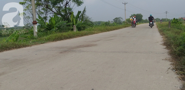 Hà Nội: Xót xa đám tang của cô giáo trẻ được cho là tự ngã trên đường đi dạy về-9