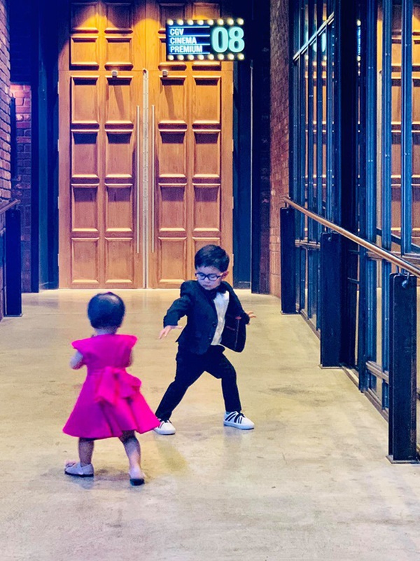 Quý tử triệu đô nhà Đan Trường thân thiết với con gái Thanh Thảo, netizen rần rần mong 2 gia đình kết tình thông gia-5