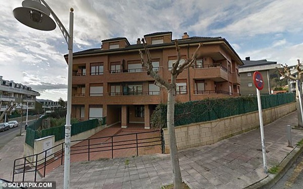 Bạn nhờ cất hộ chiếc hộp bí ẩn, người phụ nữ phát hiện điều kinh hoàng khi mở ra-2