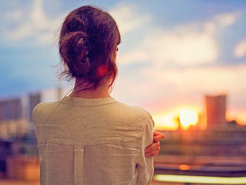 Lần đầu ra mắt, thấy mẹ chồng tương lai tức giận mắng người yêu 1 câu, tôi hoảng hồn bỏ của chạy lấy người-2