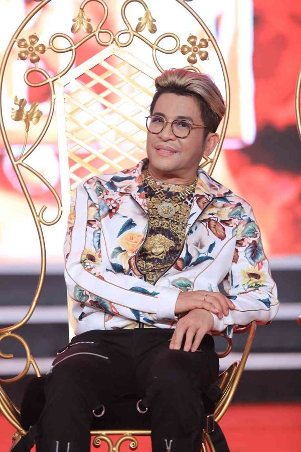 Thanh Bạch nói gì khi Xuân Hương chia sẻ anh từng quan hệ mờ ám với thợ làm tóc nam, lấy vợ làm bình phong?-2