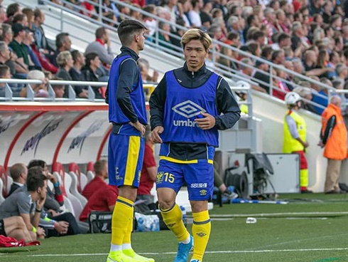 Công Phượng được đưa đi ăn đặc sản khi về nước, VFF lý giải việc Văn Hậu vỡ kế hoạch hội quân-4