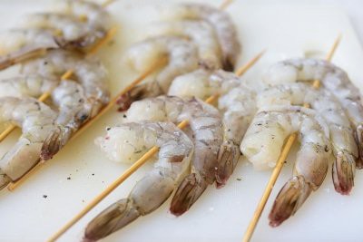 3 bước đơn giản làm tôm nướng cay ngon tuyệt cú mèo-1