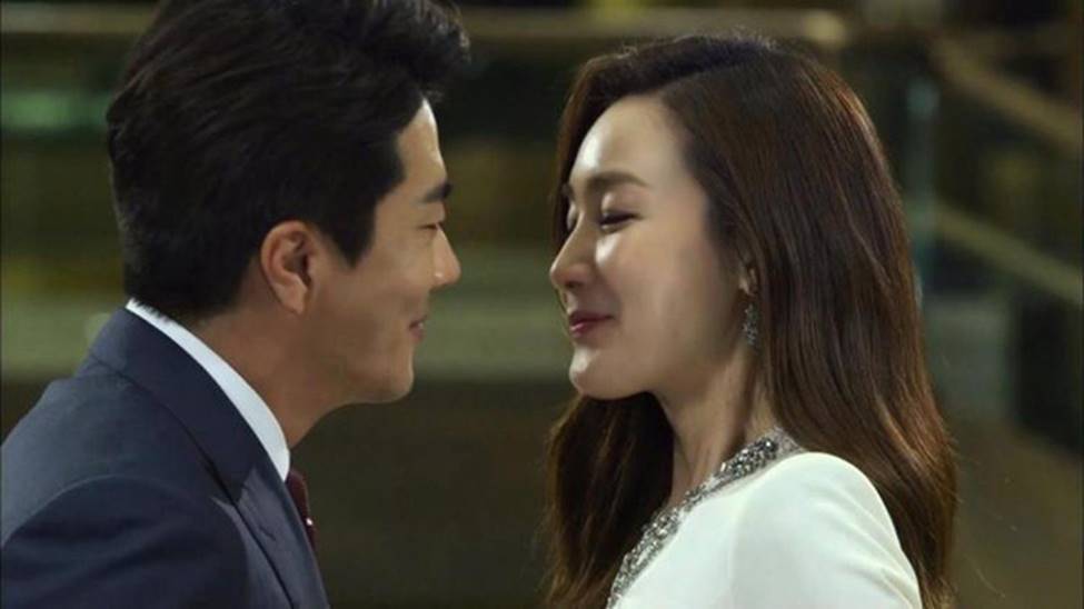 Quyết xin một đứa con từ người đàn ông đã có gia đình, tôi sống không bằng chết vì cách cư xử của chính thất-1