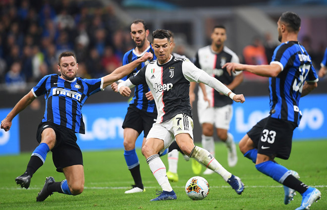 Ronaldo không gặp may trong ngày Juventus thắng Inter 2-1-1