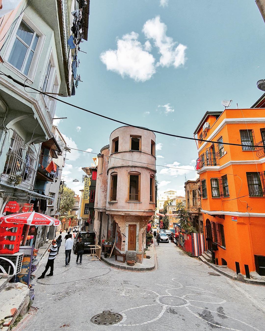 Quang Vinh bao năm bị đồn là thiếu gia Nguyễn Kim: Bỏ hào quang sân khấu để theo đuổi đam mê du lịch với những bức ảnh chất hơn nước cất-11