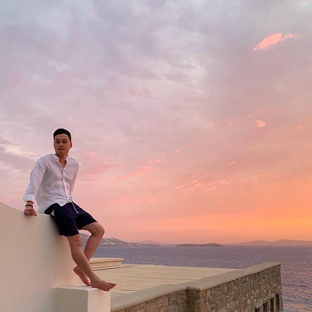 Quang Vinh bao năm bị đồn là thiếu gia Nguyễn Kim: Bỏ hào quang sân khấu để theo đuổi đam mê du lịch với những bức ảnh chất hơn nước cất-19