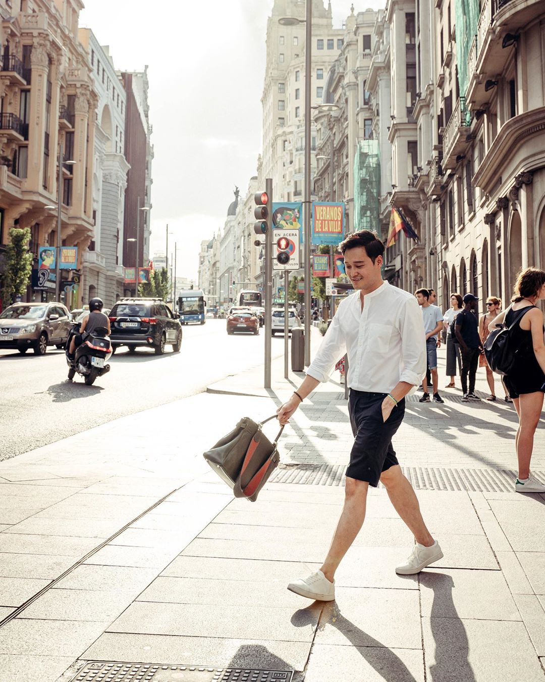 Quang Vinh bao năm bị đồn là thiếu gia Nguyễn Kim: Bỏ hào quang sân khấu để theo đuổi đam mê du lịch với những bức ảnh chất hơn nước cất-39