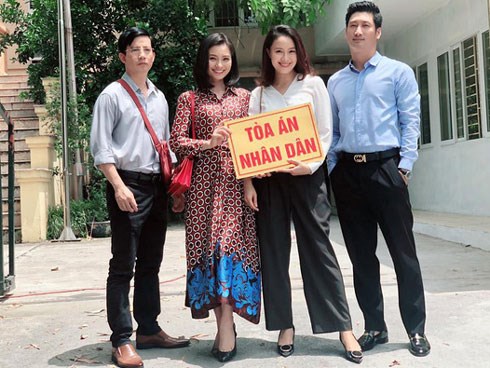 Hậu trường vui như hội của Hoa Hồng Trên Ngực Trái: Bạn thân 