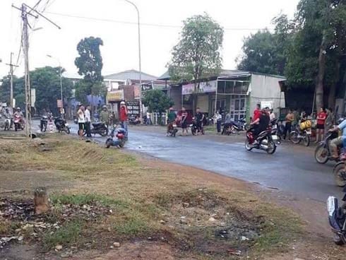 Nóng: Chồng cũ ghen tuông dùng búa đánh chết 'người tình' của vợ ngay giữa đường