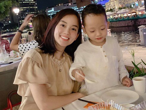 Mẹ đơn thân Ly Kute viết tâm thư cho con trai sau đêm hẹn hò đặc biệt