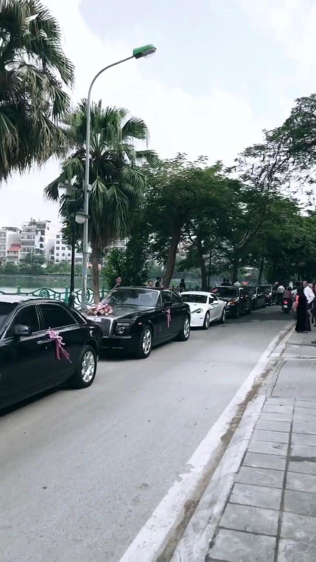 Đám cưới kiểu Rich kid: Hai chiếc Roll Royce cùng dàn xe sang đợi sẵn, không gian tiệc cưới như lâu đài dưới đại dương khiến Á hậu cũng phải trầm trồ-3