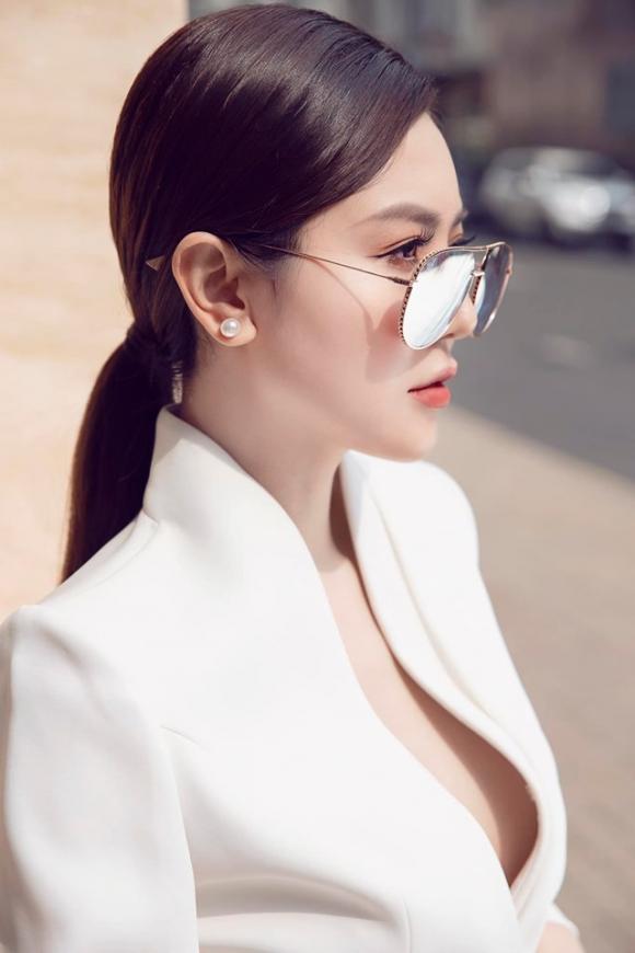 Ngọc Duyên ngày càng nhuận sắc sau khi lấy chồng, sinh con-2