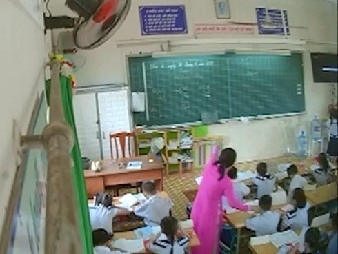 Cô giáo đánh học sinh từng tố cáo hiệu trưởng về thu chi, dân chủ-2