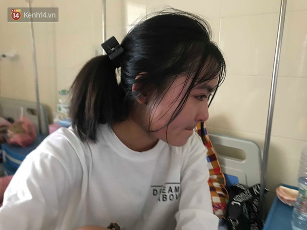 Nỗi đau tột cùng của nữ sinh xinh đẹp phát hiện mình bị ung thư đúng ngày nhận giấy báo trúng tuyển Đại học-3