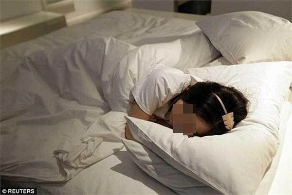 Tân hôn xong bỗng thấy vùng kín sưng lên, cô vợ trẻ không ngờ mình đã mắc căn bệnh kì quái”-2