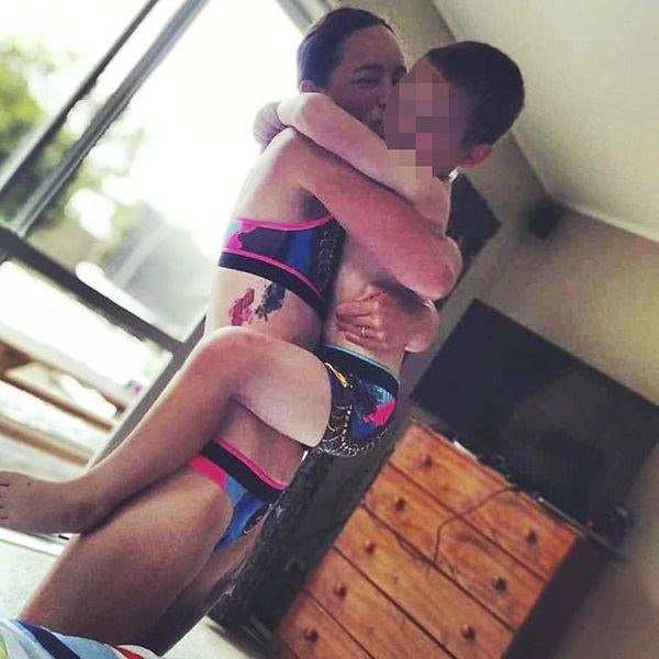 Cô giáo bỏ việc yêu học sinh 16 tuổi, 13 năm sau ai cũng vỡ òa khi biết kết quả-3