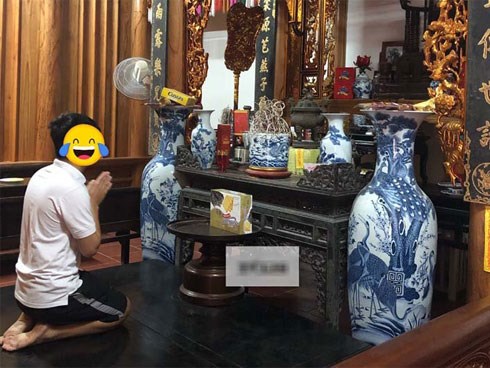 Đến giờ cơm vợ vẫn đi chơi, chồng trưởng họ cầm dao rồi hành động khiến ai cũng