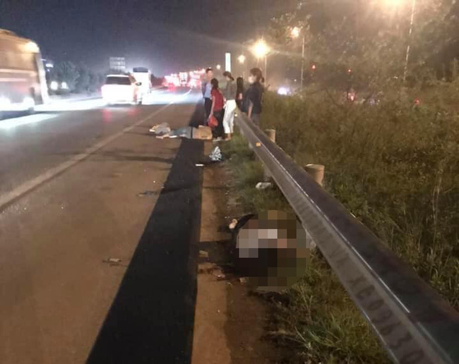 Tài xế ô tô bỏ chạy khi cán trúng 3 công nhân đi bộ qua đường cao tốc, một người đã tử vong-2