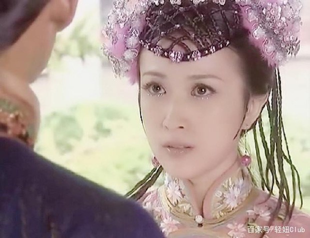 Cuộc sống giàu có, quyền lực của nàng Công chúa thị phi nhất Tây Du Ký bất chấp quá khứ bán dâm, tiểu tam-2