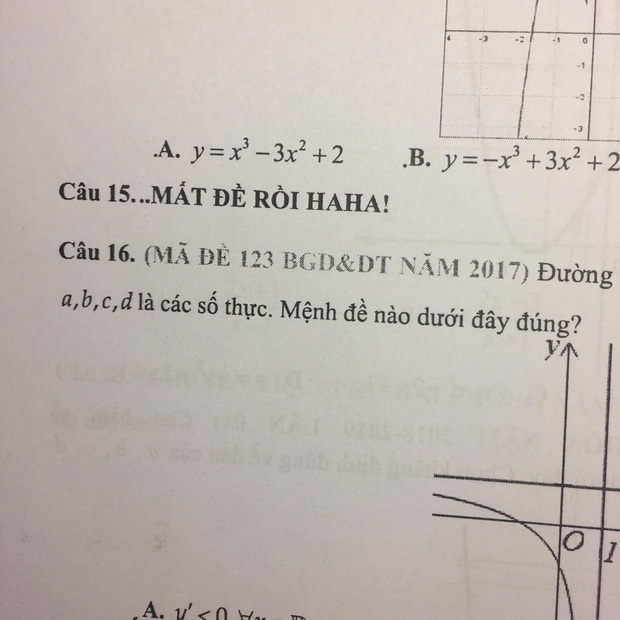 Xuất hiện dòng chữ lạ trong đề thi khiến học sinh đồng loạt kêu lên: Thôi mất đề rồi, học hành gì tầm này nữa!”-1