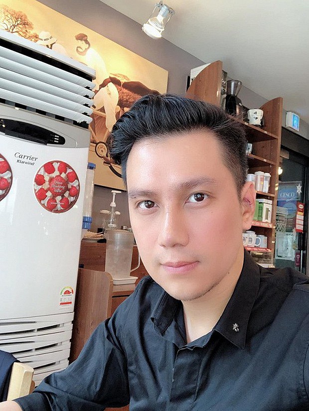 Hành trình biến đổi nhan sắc của Việt Anh: 10 năm phong trần đầy cuốn hút bỗng chốc lột xác khác lạ, chàng trai năm ấy nay còn đâu?-11