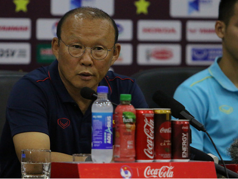 HLV Park Hang Seo gạch tên 2 hậu vệ, chốt danh sách 23 cầu thủ đấu Malaysia-3