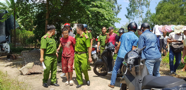 Vụ cướp đâm 2 phụ nữ trọng thương sau khi mua dâm trong tiệm hớt tóc: Cụ bà 71 tuổi vẫn nguy kịch vì 7 nhát dao-2