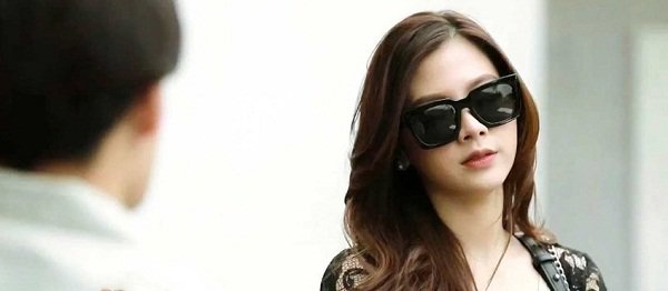 Chồng ngoại tình nhưng không chịu ly hôn để giữ ôsin không công, vợ liền tung chiêu hiểm”-2