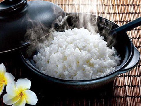 Mẹ khoe tài nuôi con khéo béo tròn, hai mái như 2 cân thịt nhưng ai cũng lắc đầu chê-5