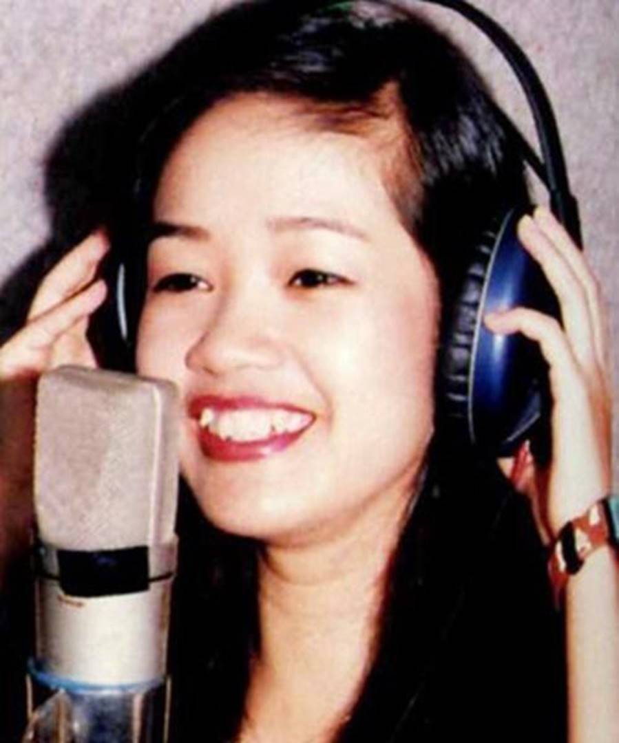 Những hình ảnh thanh xuân răng khểnh của diva Hồng Nhung-8