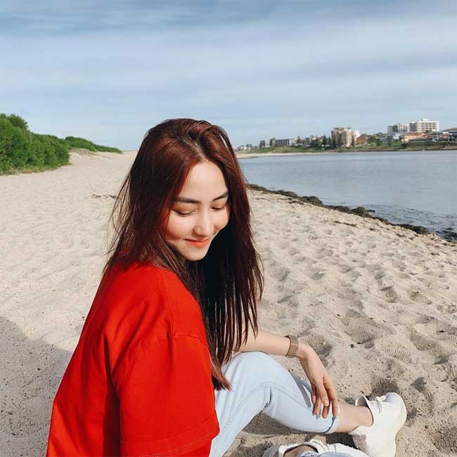 Nhiều năm ở ẩn, Ngân Khánh vẫn đẹp như một giấc mơ dù stress chuyện học hành-13