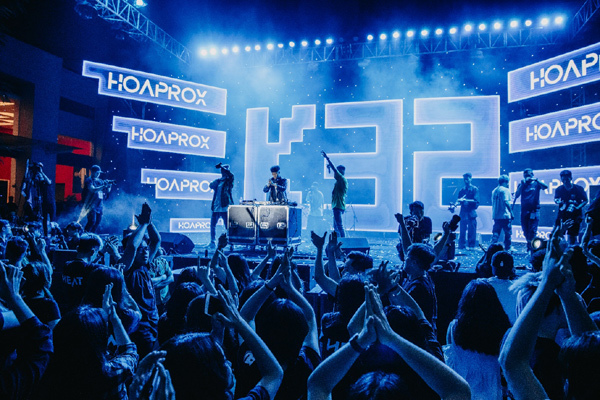 Màn chào đón tân sinh viên ấn tượng của ĐH Thăng Long-8