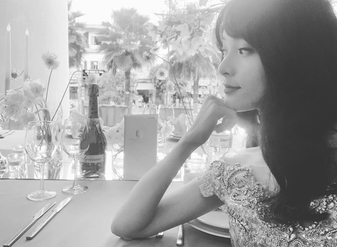 Mỹ nữ vạn người mê Hạ Vi để lộ nhan sắc gầy gò khiến nhiều người xót xa-3