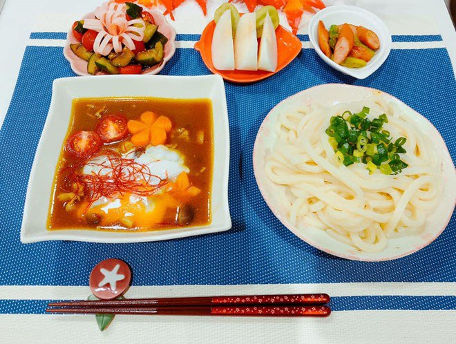 8X nấu ăn tuyệt ngon cho chồng Nhật, hội chị em vào đùa thế này ai còn dám ăn phở-3