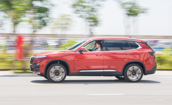 Ngô Thanh Vân trở thành đại sứ thương hiệu VinFast-10