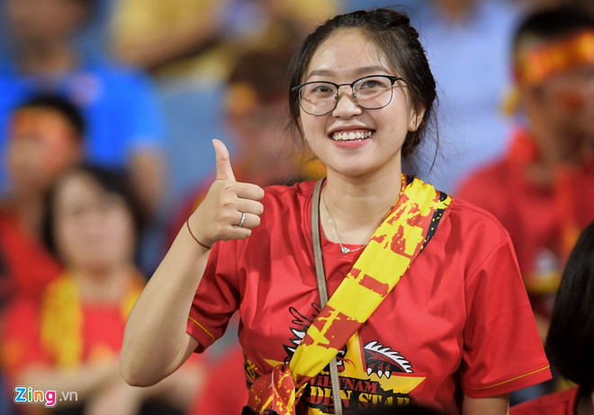 Tuyển Việt Nam và Malaysia 1-0:  Quang Hải tỏa sáng giúp Việt Nam đánh bại Malaysia-25