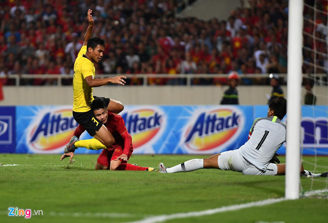 Tuyển Việt Nam và Malaysia 1-0:  Quang Hải tỏa sáng giúp Việt Nam đánh bại Malaysia-6