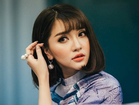 Mở nhạc nền quá to, đoạn clip bị giật mic của Bích Phương khiến khán giả tranh luận: hát nhép hay hát đè?-4