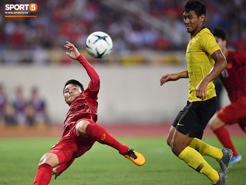 Quang Hải thành thánh cà khịa mới sau trận Việt Nam thắng Malaysia-4