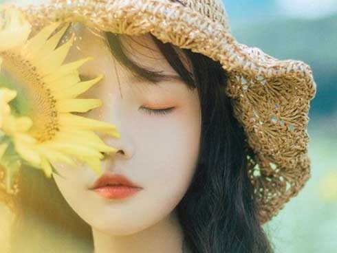 Phụ nữ sinh tháng âm lịch này khổ một lúc giàu một đời, trời sinh sau 35 tuổi được hưởng vinh hoa phú quý, hậu vận sung túc đủ đầy