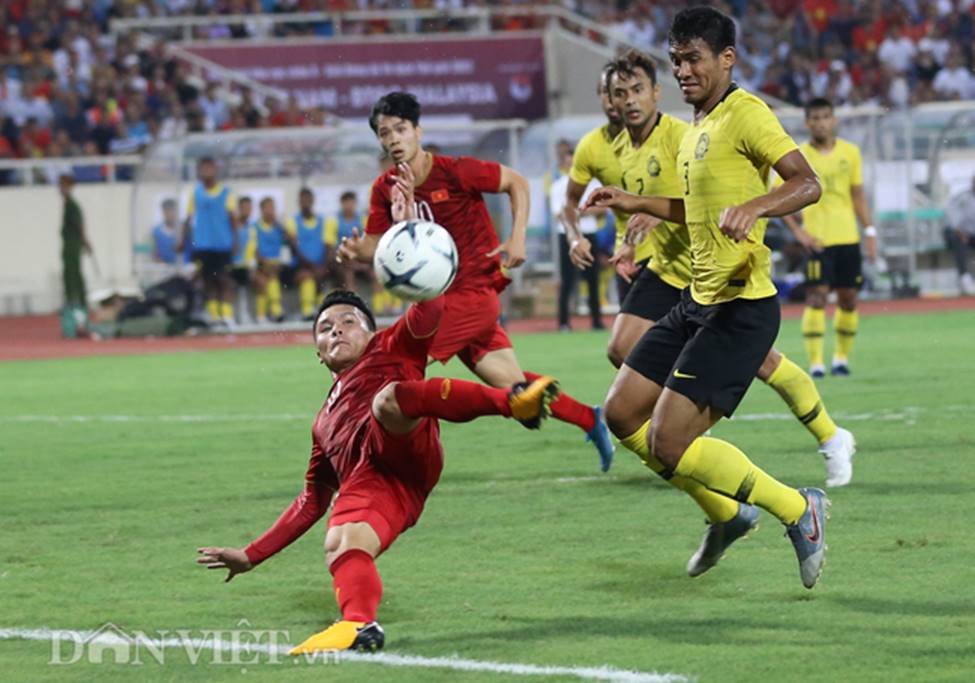 Ảnh: Những pha tấn công rực lửa và bàn thắng đẳng cấp của Quang Hải-5