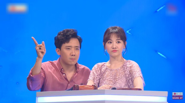 Giữa tâm bão bị chê hát dở, dân mạng đào lại clip Hương Ly hát live từng được Trấn Thành khen nức nở-2