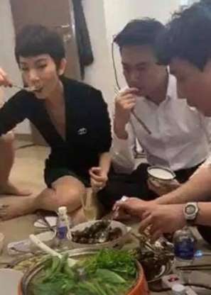 Đăng ảnh chụp chung, Xuân Lan không quên nói về tin đồn hẹn hò Quốc Trường-1