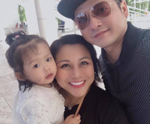 Qua Mỹ định cư, Hoàng Anh được vợ khen là người đàn ông của năm vì ngày càng giỏi bếp núc, nội trợ-2