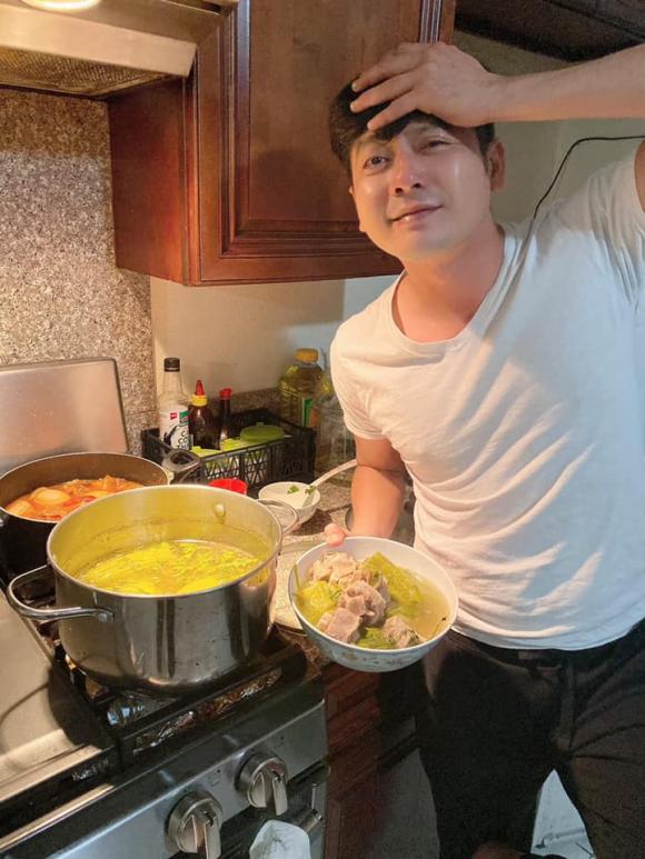 Qua Mỹ định cư, Hoàng Anh được vợ khen là người đàn ông của năm vì ngày càng giỏi bếp núc, nội trợ-5