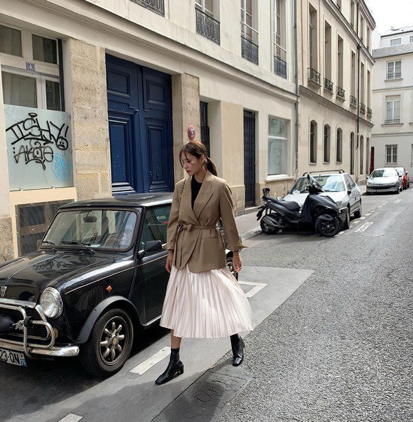 Tiết kiệm thời gian mỗi sáng đi làm, nhớ tậu 3 món đồ căn bản nhưng phối gì cũng đẹp-19