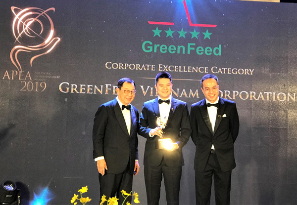 GreenFeed Việt Nam nhận 2 giải thưởng Doanh nghiệp Châu Á-TBD 2019-1